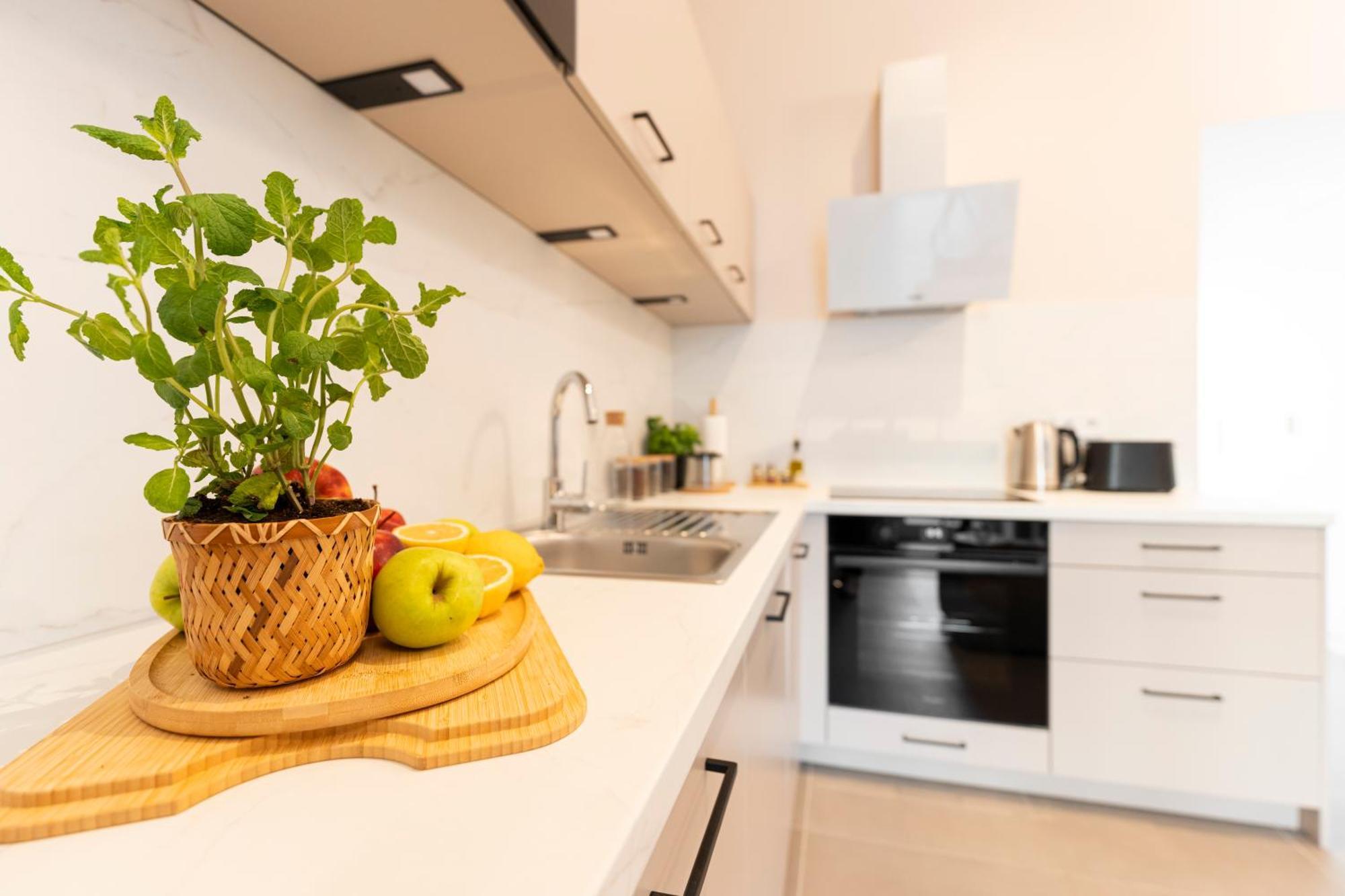 Oomph Apartment *